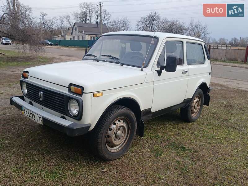 Позашляховик / Кросовер ВАЗ / Lada 21213 Niva 1995 в Переяславі фото 5 Позашляховик / Кросовер ВАЗ / Lada 21213 Niva 1995 в Переяславі