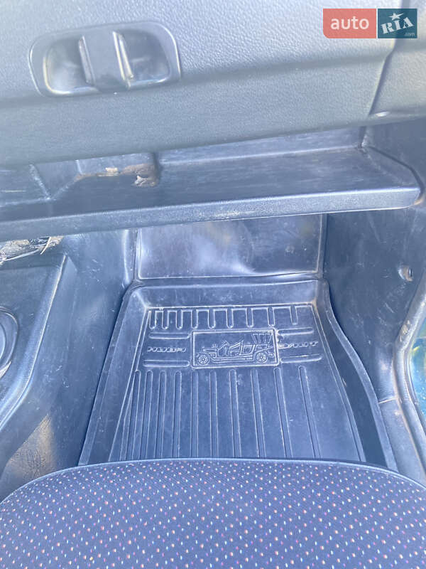 Внедорожник / Кроссовер ВАЗ / Lada 21213 Niva 2004 в Сумах