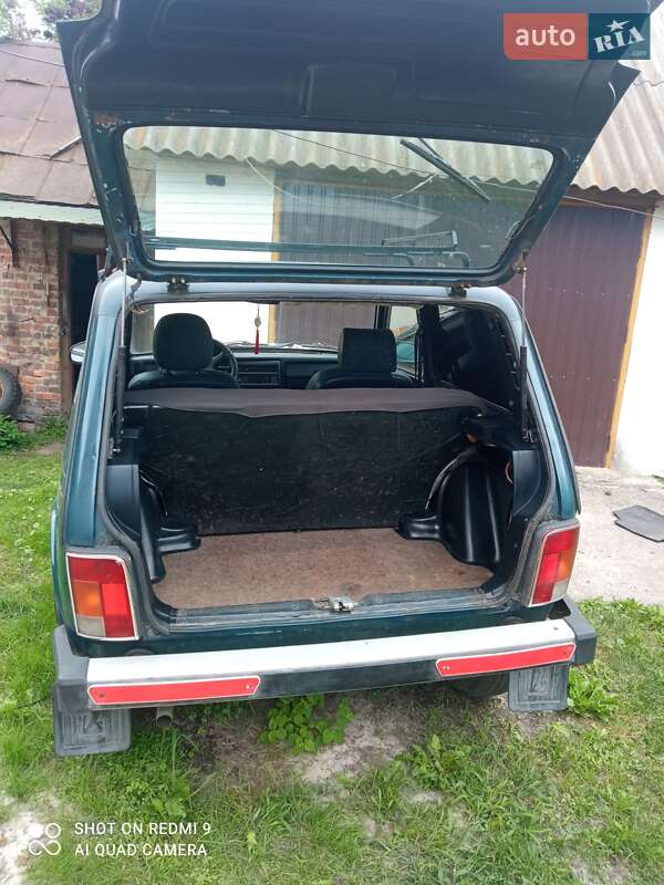 Внедорожник / Кроссовер ВАЗ / Lada 21213 Niva 2004 в Остроге фото 3 Внедорожник / Кроссовер ВАЗ / Lada 21213 Niva 2004 в Остроге