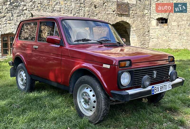 Внедорожник / Кроссовер ВАЗ / Lada 21213 Niva 1998 в Каменец-Подольском
