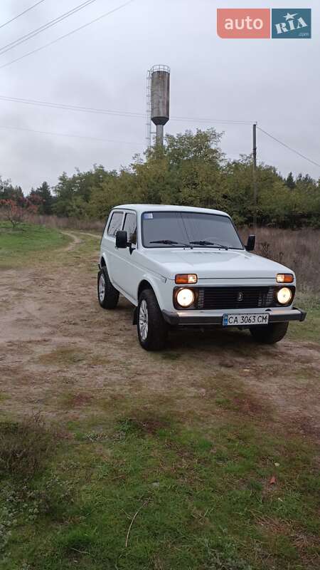 Внедорожник / Кроссовер ВАЗ / Lada 21213 Niva 2003 в Черкассах