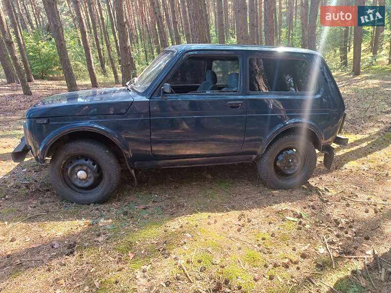 Позашляховик / Кросовер ВАЗ / Lada 21213 Niva 2003 в Львові
