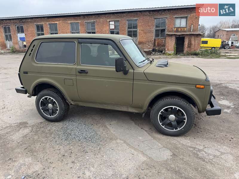 Внедорожник / Кроссовер ВАЗ / Lada 21213 Niva 2002 в Прилуках