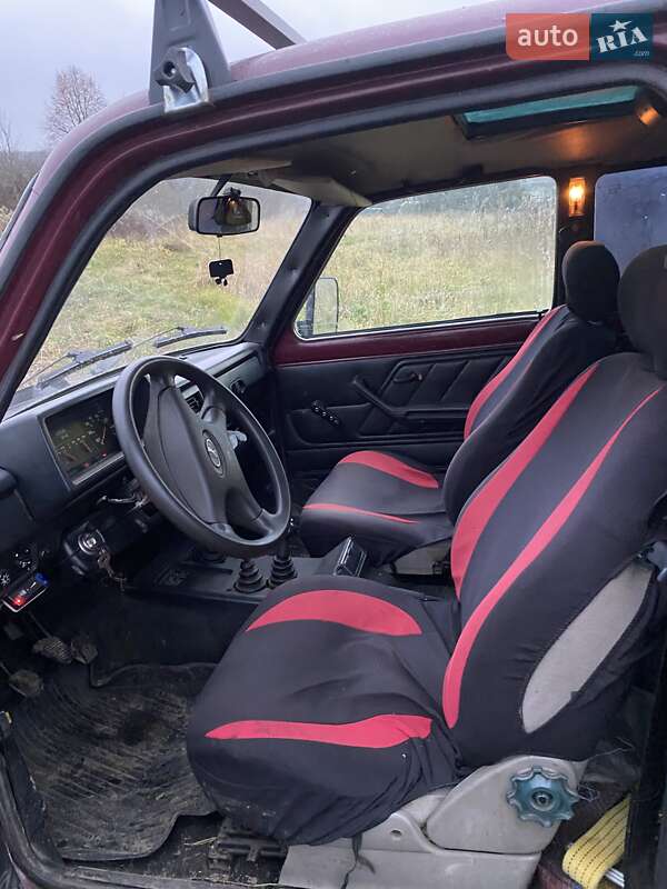 Внедорожник / Кроссовер ВАЗ / Lada 21213 Niva 2003 в Львове фото 5 Внедорожник / Кроссовер ВАЗ / Lada 21213 Niva 2003 в Львове