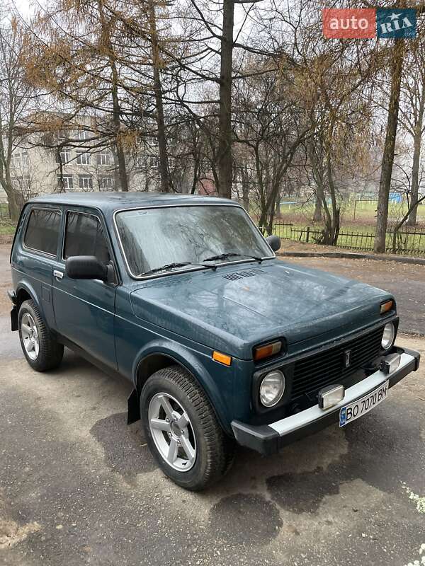 Внедорожник / Кроссовер ВАЗ / Lada 21213 Niva 2004 в Тернополе