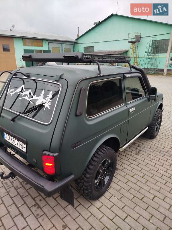 ВАЗ / Lada 21213 Niva 2003 ВАЗ / Lada 21213 Niva 2003