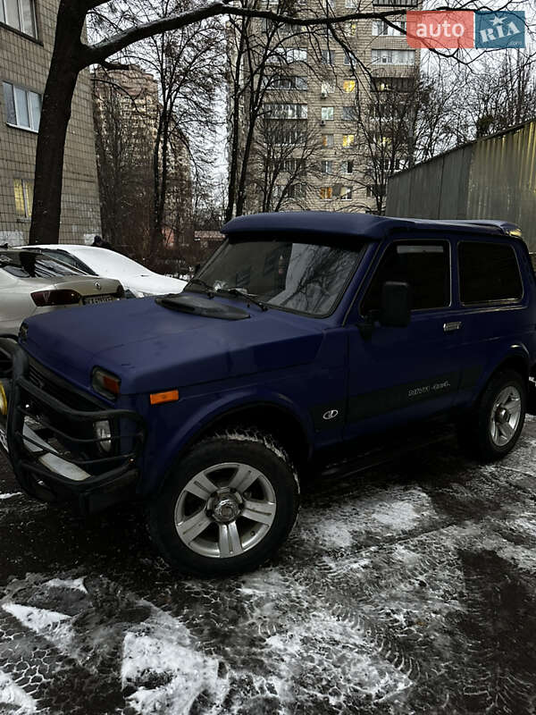Позашляховик / Кросовер ВАЗ / Lada 21213 Niva 2002 в Києві