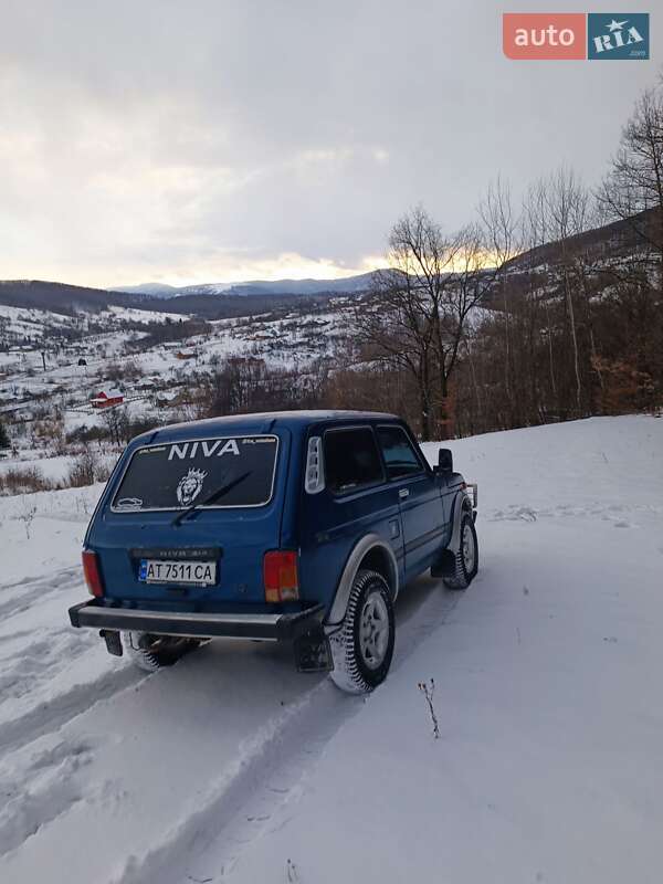 Внедорожник / Кроссовер ВАЗ / Lada 21213 Niva 2004 в Коломые