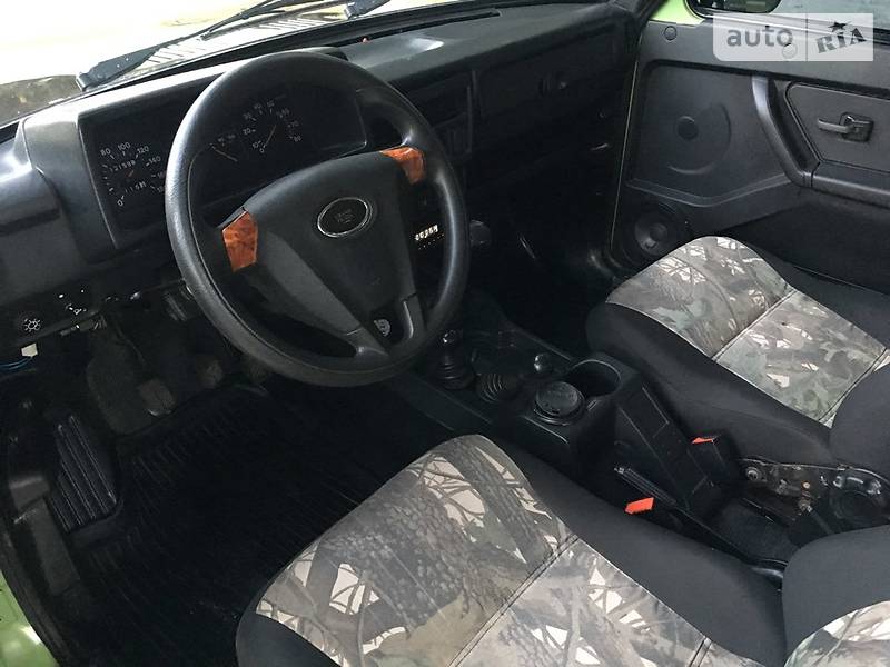 Позашляховик / Кросовер ВАЗ / Lada 21214 / 4x4 2006 в Вінниці