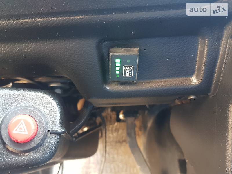 Позашляховик / Кросовер ВАЗ / Lada 21214 / 4x4 2015 в Хмельницькому