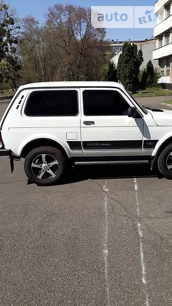 Універсал ВАЗ / Lada 21214 / 4x4 2012 в Києві фото 7 Універсал ВАЗ / Lada 21214 / 4x4 2012 в Києві
