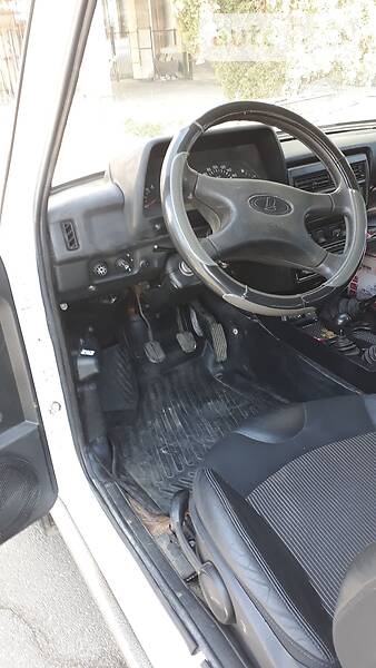 Універсал ВАЗ / Lada 21214 / 4x4 2012 в Києві фото 15 Універсал ВАЗ / Lada 21214 / 4x4 2012 в Києві