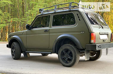 Позашляховик / Кросовер ВАЗ / Lada 21214 / 4x4 2005 в Львові