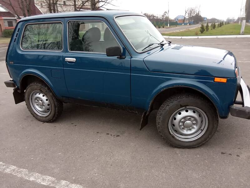 Купе ВАЗ / Lada 21214 / 4x4 2010 в Сумах