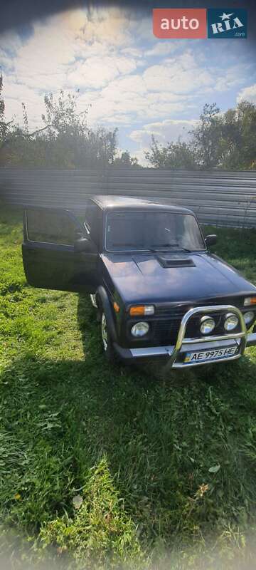 Внедорожник / Кроссовер ВАЗ / Lada 21214 / 4x4 2011 в Днепре