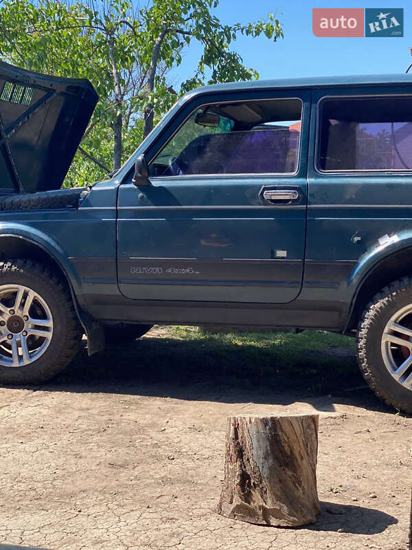 Хэтчбек ВАЗ / Lada 21214 / 4x4 2005 в Беляевке