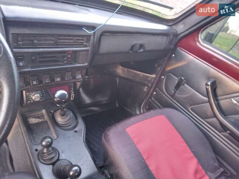 Позашляховик / Кросовер ВАЗ / Lada 21214 / 4x4 2007 в Козелеці