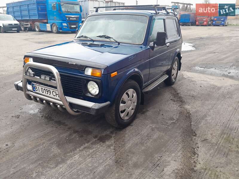 Позашляховик / Кросовер ВАЗ / Lada 21214 / 4x4 2009 в Шишаках