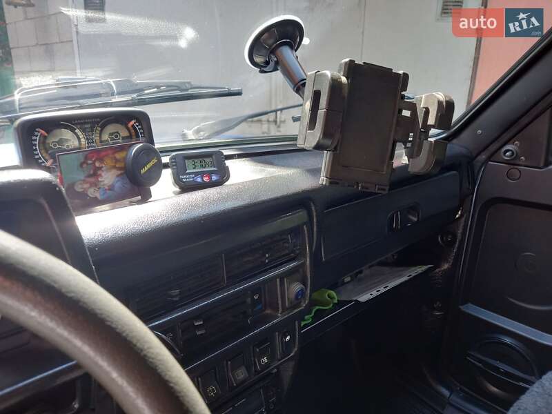 Позашляховик / Кросовер ВАЗ / Lada 21214 / 4x4 2007 в Рівному