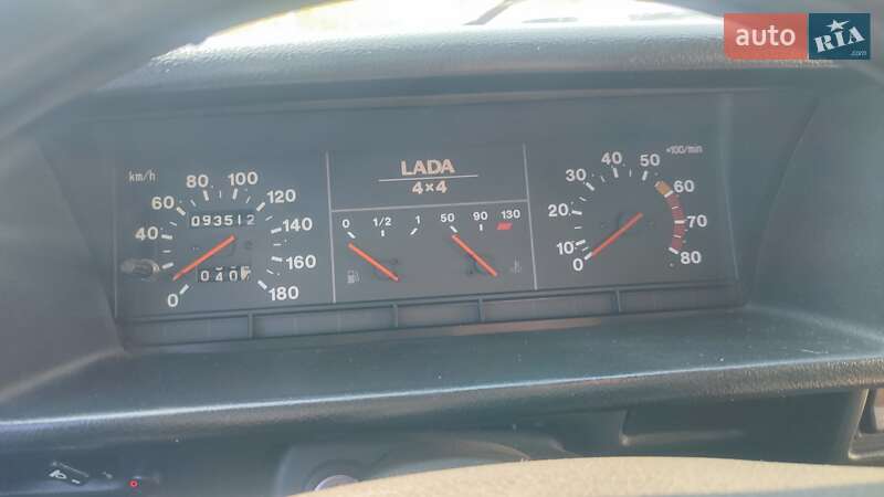 Внедорожник / Кроссовер ВАЗ / Lada 21214 / 4x4 2009 в Константиновке (Краматорского района) фото 11 Внедорожник / Кроссовер ВАЗ / Lada 21214 / 4x4 2009 в Константиновке (Краматорского района)