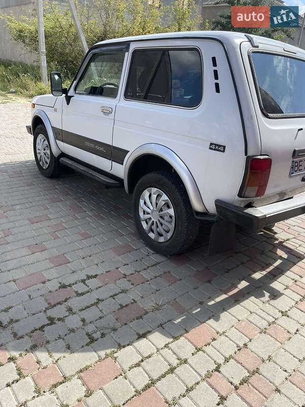 Внедорожник / Кроссовер ВАЗ / Lada 21214 / 4x4 2007 в Любашевке