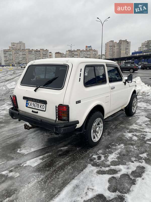 Внедорожник / Кроссовер ВАЗ / Lada 21214 / 4x4 2007 в Киеве