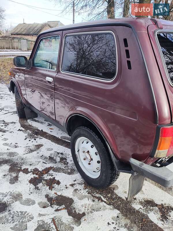 Внедорожник / Кроссовер ВАЗ / Lada 21214 / 4x4 2012 в Синельниково фото 3 Внедорожник / Кроссовер ВАЗ / Lada 21214 / 4x4 2012 в Синельниково