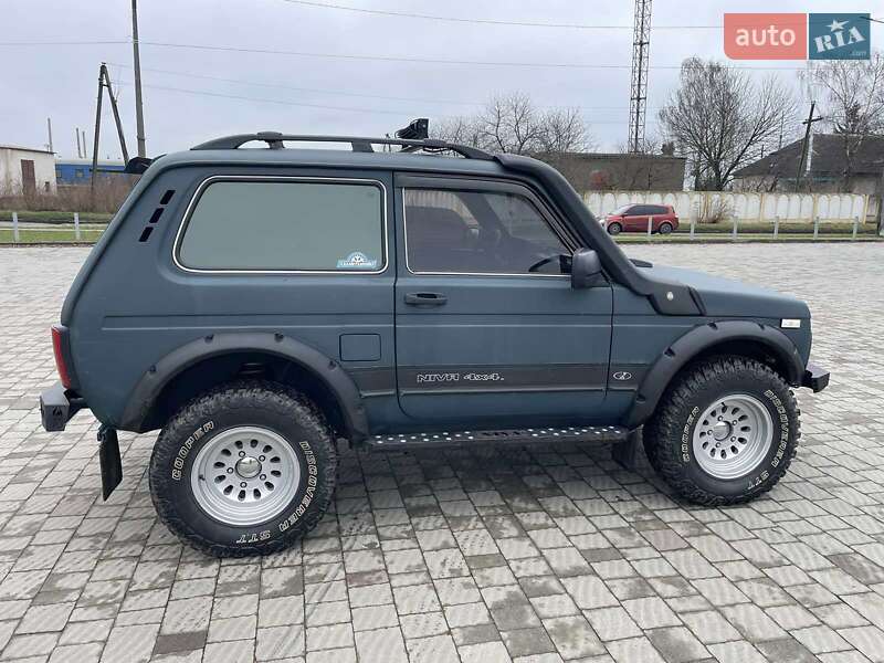 Внедорожник / Кроссовер ВАЗ / Lada 21214 / 4x4 2012 в Владимире