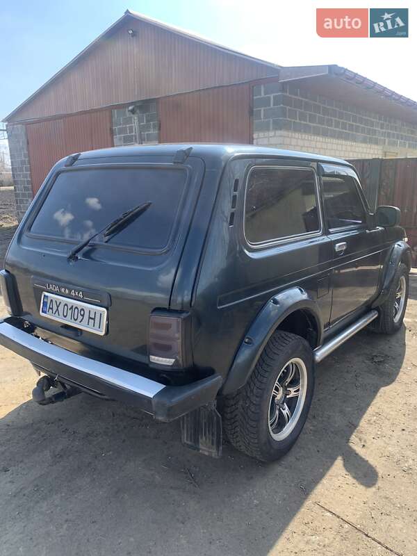 Позашляховик / Кросовер ВАЗ / Lada 21214 / 4x4 2013 в Ізюмі