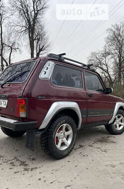 Внедорожник / Кроссовер ВАЗ / Lada 21214 / 4x4 2005 в Самборе