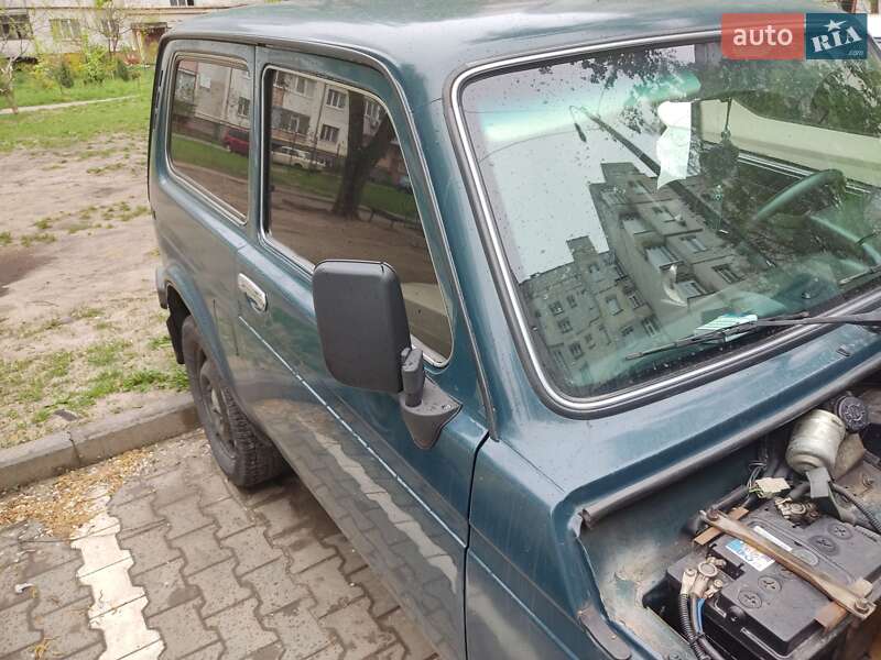 Позашляховик / Кросовер ВАЗ / Lada 21214 / 4x4 2007 в Сумах
