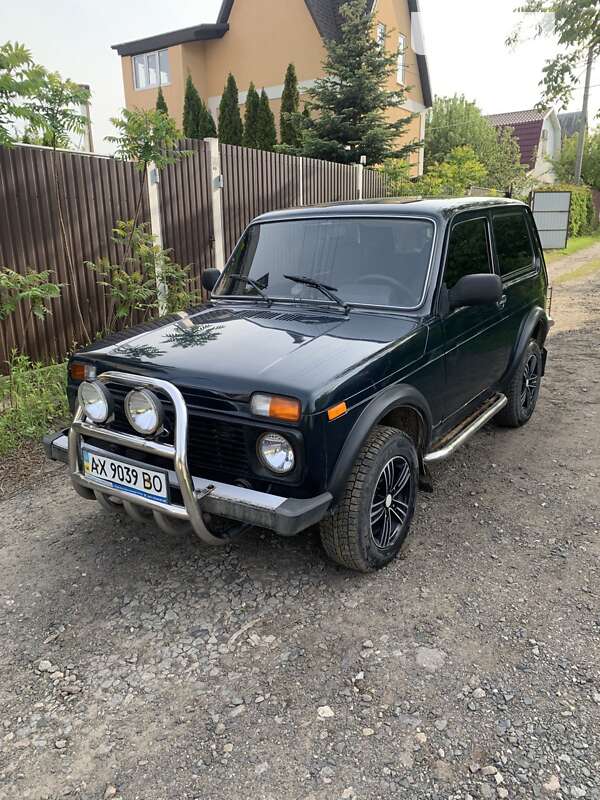 Позашляховик / Кросовер ВАЗ / Lada 21214 / 4x4 2013 в Харкові