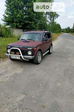 Позашляховик / Кросовер ВАЗ / Lada 21214 / 4x4 2005 в Грицеві