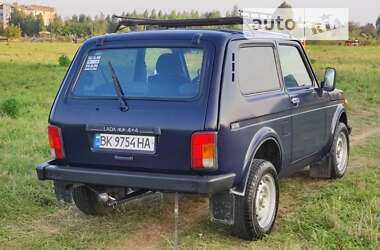 Внедорожник / Кроссовер ВАЗ / Lada 21214 / 4x4 2009 в Здолбунове