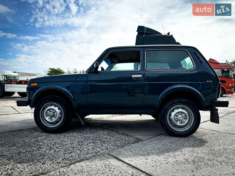 Внедорожник / Кроссовер ВАЗ / Lada 21214 / 4x4 2005 в Усатово