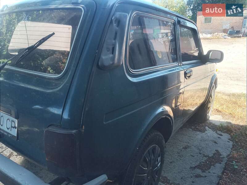 Внедорожник / Кроссовер ВАЗ / Lada 21214 / 4x4 2010 в Борисполе