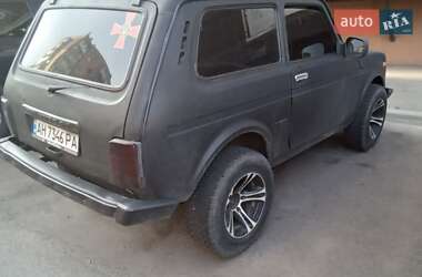 Позашляховик / Кросовер ВАЗ 21214 / 4x4 2012 в 