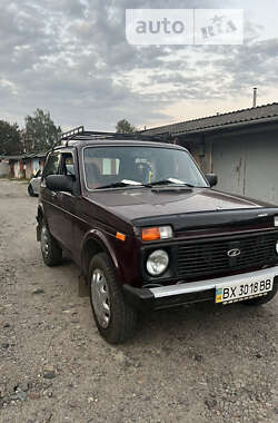 Позашляховик / Кросовер ВАЗ / Lada 21214 / 4x4 2010 в Хмельницькому