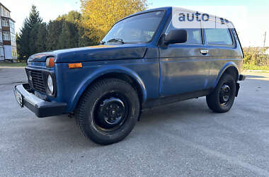 Позашляховик / Кросовер ВАЗ / Lada 21214 / 4x4 2014 в Ніжині