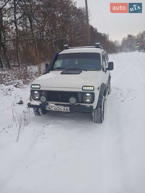 ВАЗ / Lada 21214 / 4x4 2012
