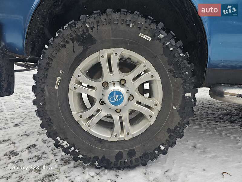 Внедорожник / Кроссовер ВАЗ / Lada 21214 / 4x4 2011 в Люботине