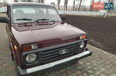 Внедорожник / Кроссовер ВАЗ / Lada 21214 / 4x4 2012 в Хмельнике