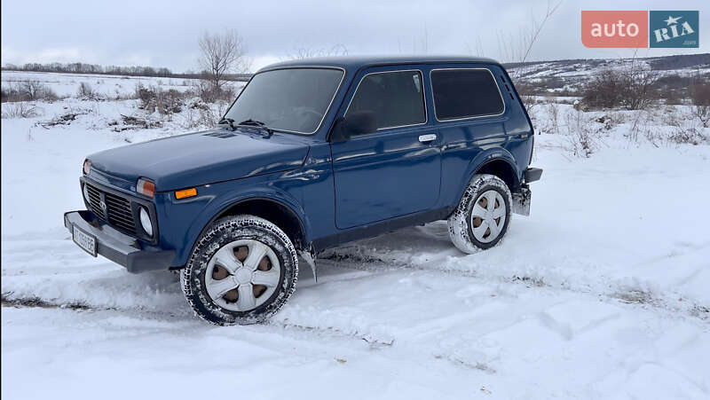 Внедорожник / Кроссовер ВАЗ / Lada 21214 / 4x4 2010 в Калуше