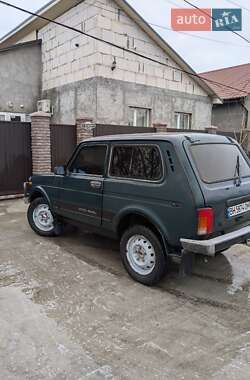 Позашляховик / Кросовер ВАЗ / Lada 21214 / 4x4 2006 в Кілії