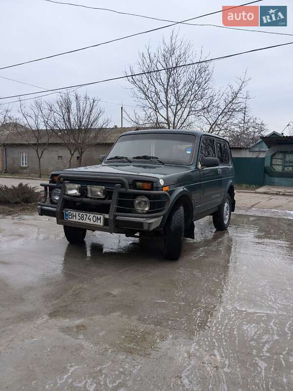 Позашляховик / Кросовер ВАЗ / Lada 21214 / 4x4 2006 в Кілії