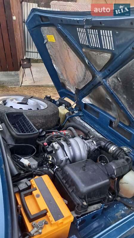 Внедорожник / Кроссовер ВАЗ / Lada 21214 / 4x4 2013 в Хусте