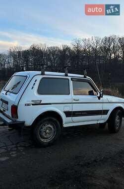 Позашляховик / Кросовер ВАЗ 21214 / 4x4 2008 в 
