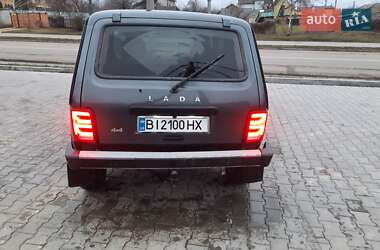 Внедорожник / Кроссовер ВАЗ 21214 / 4x4 2018 в 