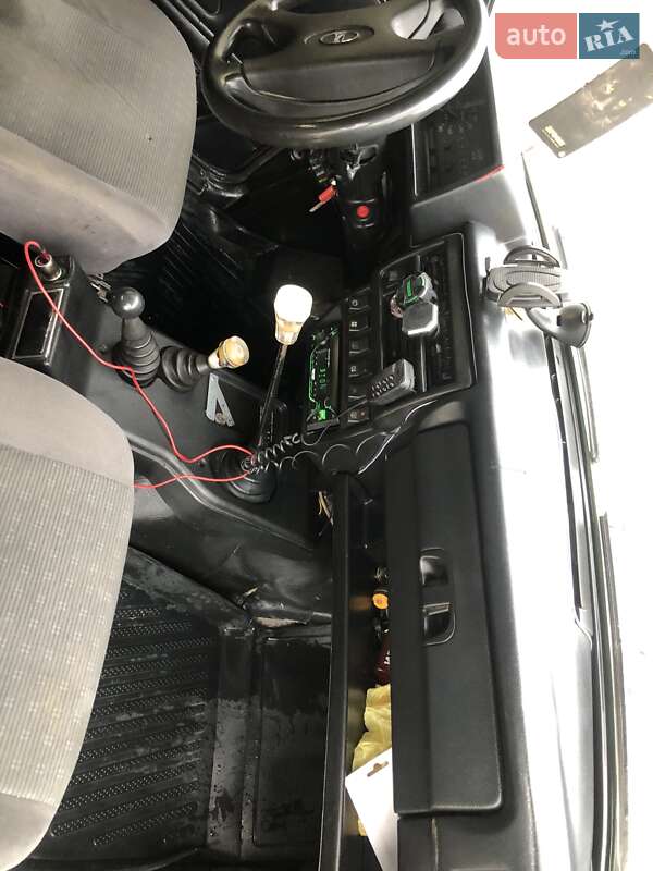 Внедорожник / Кроссовер ВАЗ / Lada 21214 / 4x4 2007 в Путиле