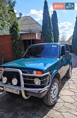Внедорожник / Кроссовер ВАЗ 21214 / 4x4 2009 в 